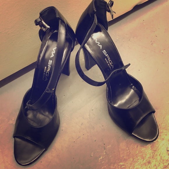 Via Spiga Heels - Picture 1 of 4